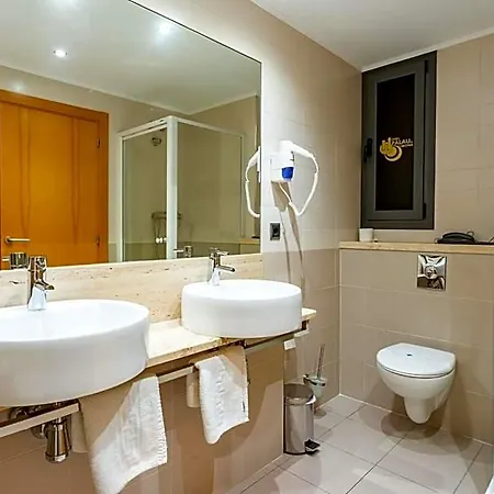 Hotel Palau De Girona Sarriá de Ter