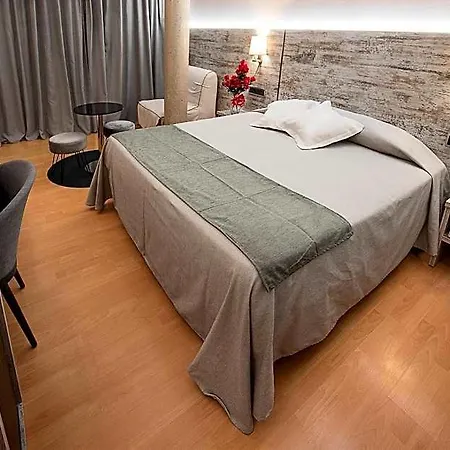 Hotel Palau De Girona Sarria de Ter